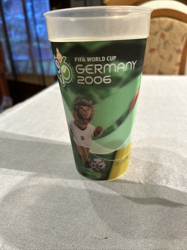 Sammelbecher fifa world - , cup