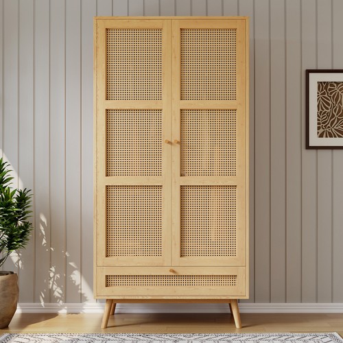 Kleiderschrank