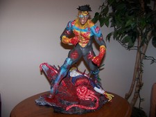 INVINCIBLE CUSTOM STATUE FAN