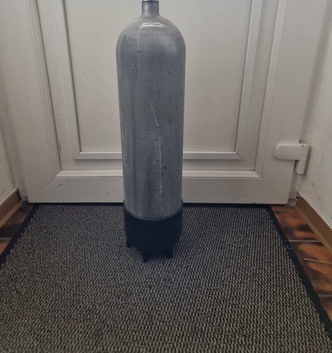 Tauchflasche 12l lang - lang, bar