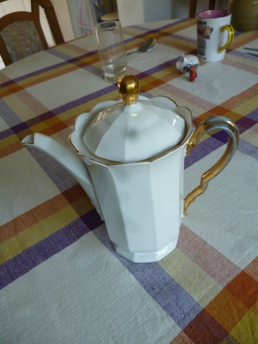 Kleine antike kaffeekanne - kleine,,