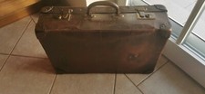 Antiker Koffer Pappe braun mit