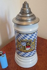 Bierkrug 0 5L mit Zinndeckel Steinkrug Motiv Bayern Wappen