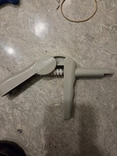 Komposit Dispenser /