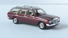 BUSCH 46805 Mercedes  W123 T-Modell"300TD Turbodiesel" CMD-Ausführung weinrot-m.