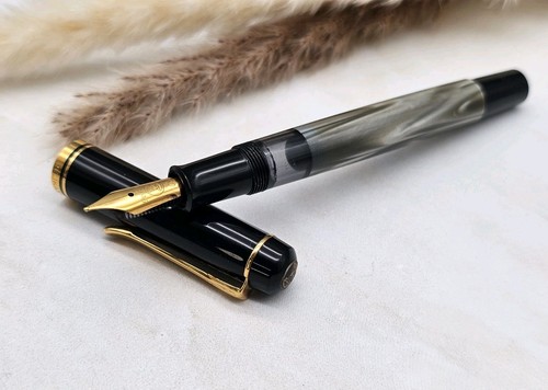 Pelikan m200 kolbenfüller - pelikan,