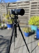 Sony Alpha ILCE-5000 + Objektiv 55-210 + Rollei Stativ C5i und Zubehörpaket