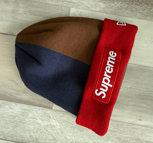 Supreme new era - supreme,