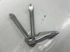 Kymco CK1 125 KT25AA Fußrastenträger hinten links, Soziusfußrastenhalter