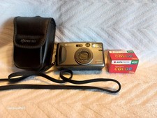 Yashica T-Zoom/T4-Zoom Carl Zeiss Vario Tessar 4,5-8 / 28-70mm Kompaktkamera