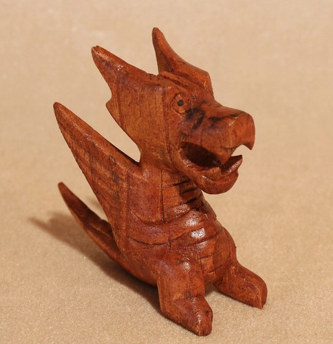 Holz drache fauchend - holz,