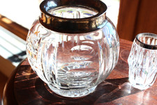 Konvolut 2 x Bleikristall Blumenvase mit Silbermontur 1 x 835 , 1 x 925