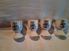 4 Eierbecher weiß/blau (ohne Markung) passend zu Zwiebelmuster-Geschirr