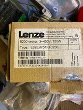 Lenze E82EV751K4C200 | 8200