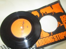The Tigers Kidding Stops Strike Records KIK 1 Reissue 1980 Solid UK 7inch Single