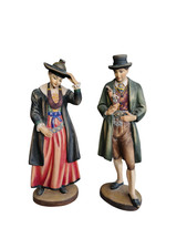 Holzfiguren Trachtenpaar