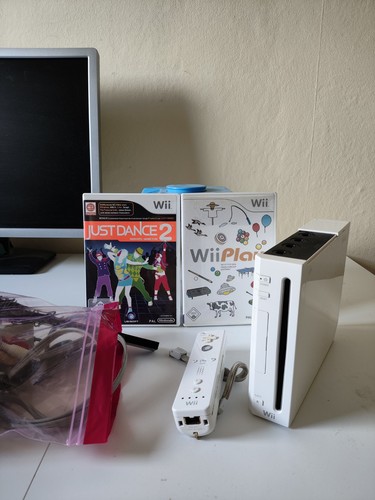 Nintendo wii konsole weiß - nintendo, konsole,