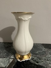 Rosenthal Vase  Pompadour Relief elfenbein mit feinem Golddekor Linien Rand