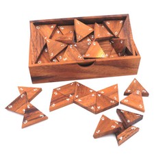 TRI-Dominos, Dominospiel für