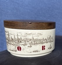 Alte Orlik Tabakdose aus Porzellan mit Holzdeckel