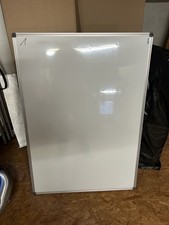 Magnetische Whiteboard-Tafel mit Alurahmen – ca. 90x60 cm