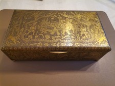 Schöne alte Messingschatulle