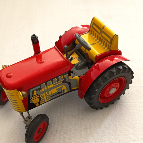 Blech spielzeug traktor rot - spielzeug,