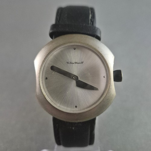 Minimalistische time charm - time,
