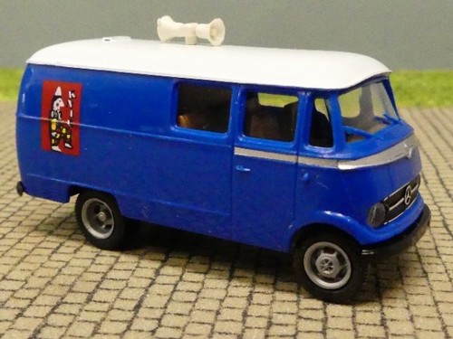 Brekina 319 circus - 1/87, mb