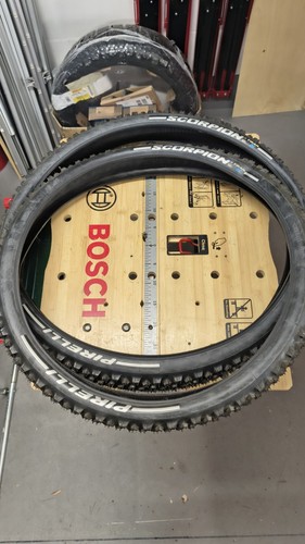 Husqvarna pirelli scorpion - husqvarna,