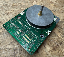 Motor mit Platine für