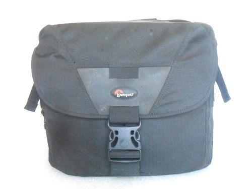 Lowepro stealth reporter d400 - lowepro,
