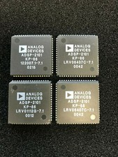 SET BESTEHEND AUS 4 Stück AD