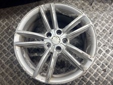 Tesla Model S 2015 19 Zoll