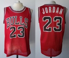 CHICAGO BULLS MICHAEL JORDAN