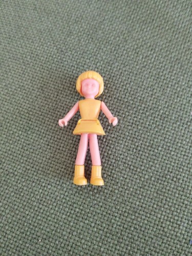 Elena ferrero alte steckpuppe - ferrero,