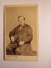 Hannover - sitzender Mann im Anzug - ca. 1860er Jahre / CDV F. Reinecke