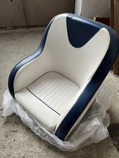 Bootsstuhl Steuerstuhl aus Motorboot EM Viper V203 originaler Sitz weiß-blau
