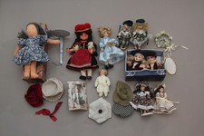 Konvolut kleinere Puppen Keramik Stoff Kunststoff Keramik Figuren # 12511