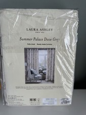 Laura Ashley Taubengrau