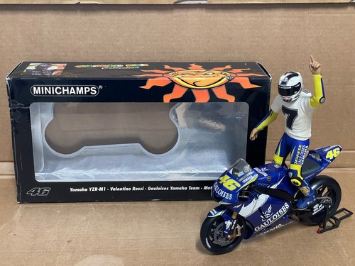 Minichamps rossi yamaha - minichamps,