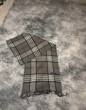 Burberry Nova Check grau