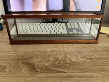 Schöne Holz/Glas Vitrine für