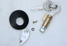 Vespa Schloß Set Neiman