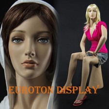 weibliche Schaufensterpuppe sitzend Mannequin J-8 Schaufensterfiguren Hautfarbe