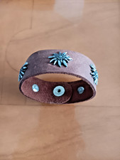 Trachten Armband Unisex Wildleder mit Edelweiß-Nieten–Oktoberfest, alpinem Touch