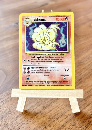Vulnona 102 base set holo - vulnona,