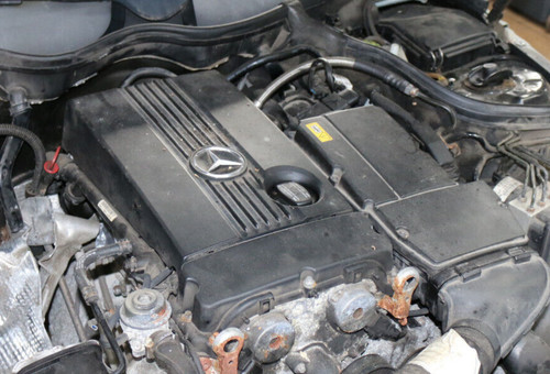 Mercedes benz s203 c200 - s203,