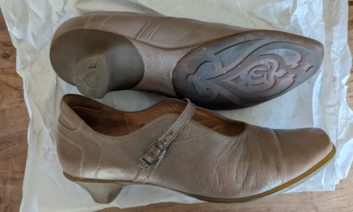 Think pumps beige braun - think,