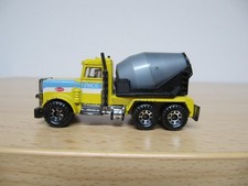 Matchbox Peterbilt Truck Betonmischer
